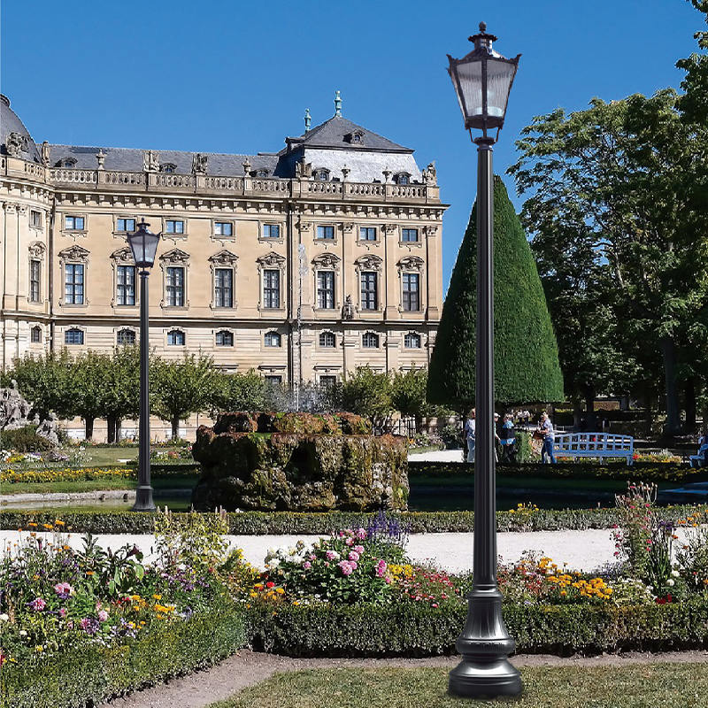 Poste de luz de jardín de aluminio LIBRA